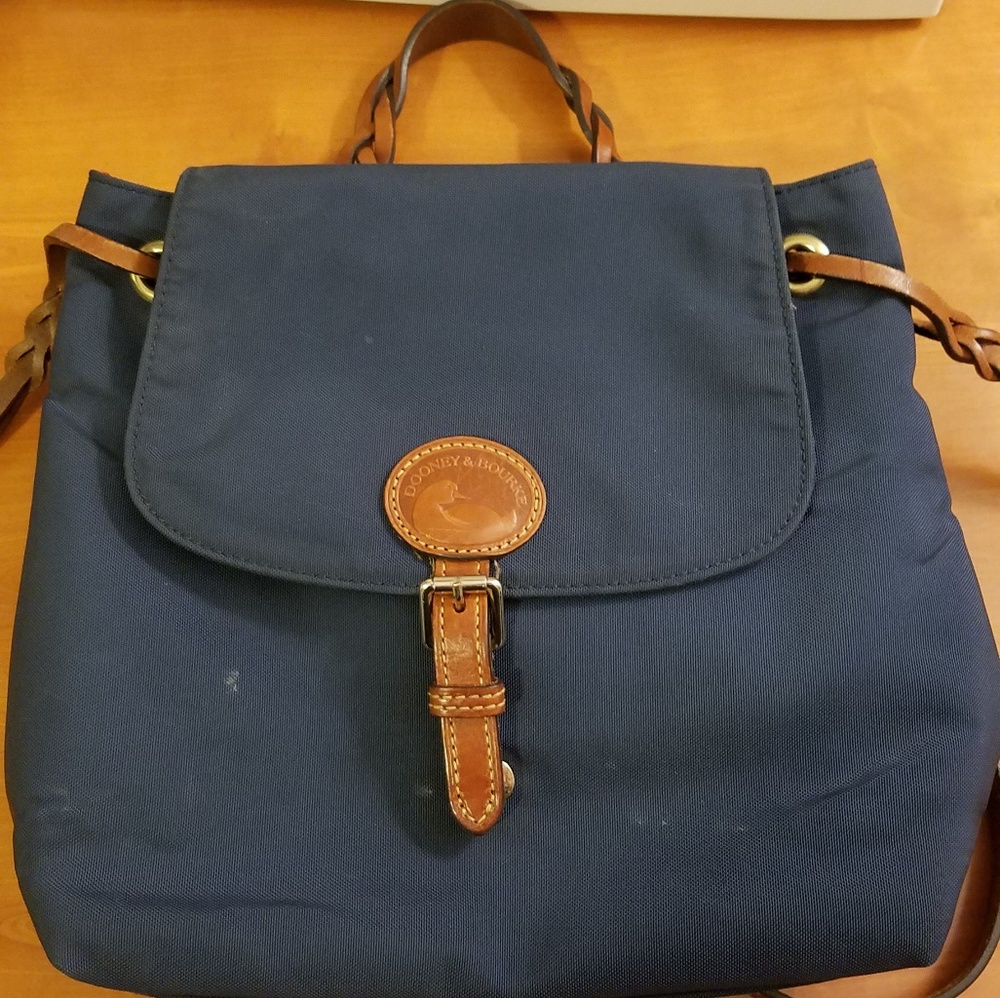 Dooney & Bourke backpack purse